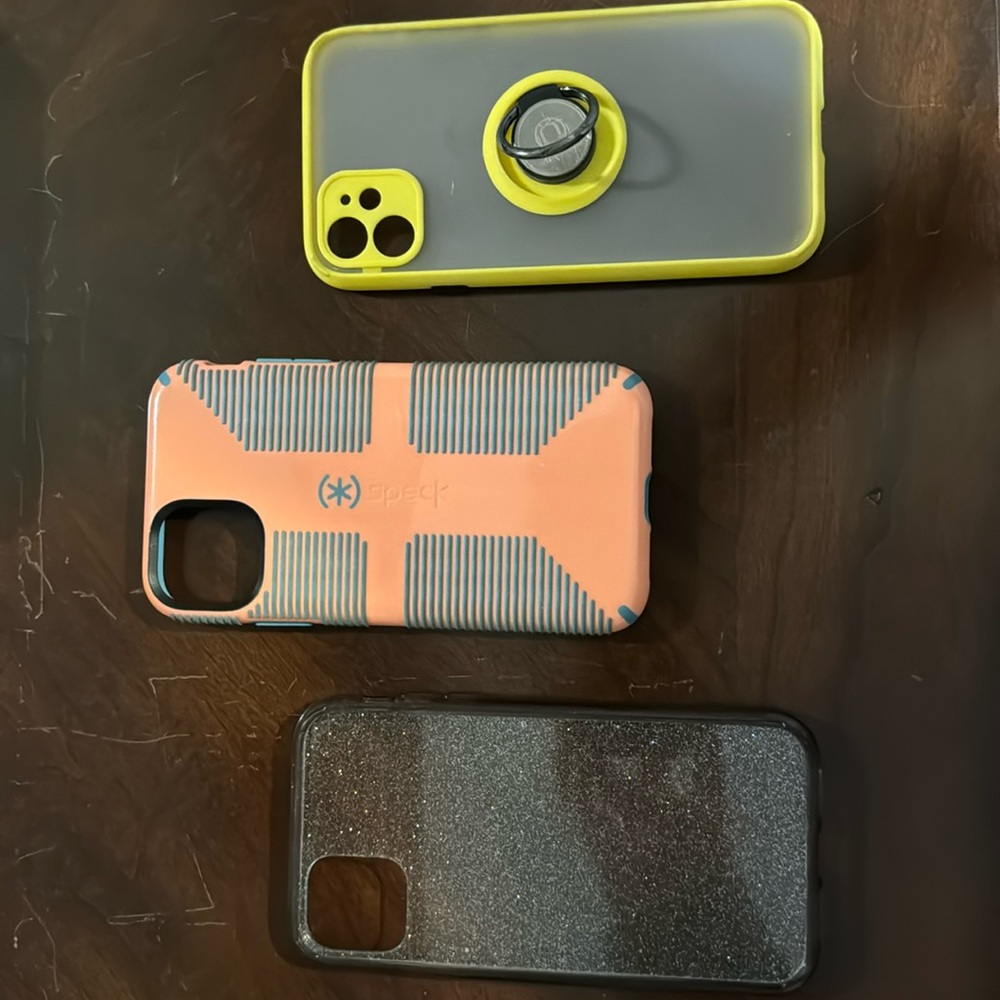 3 iPhone 11 cases